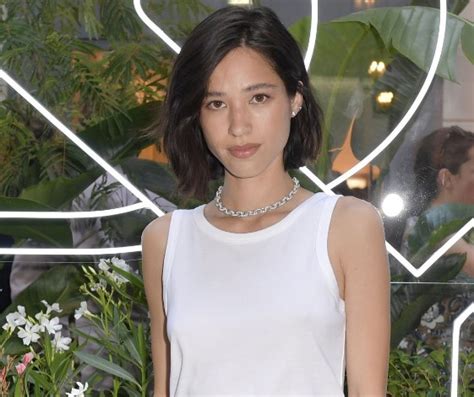 kelsey asbille born|Kelsey Asbille Bio: Age, Parents, Siblings, Height ...